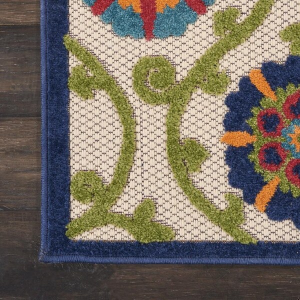 Homeroots 2 x 6 ft. Blue Vines Indoor & Outdoor Runner Rug - 384967
