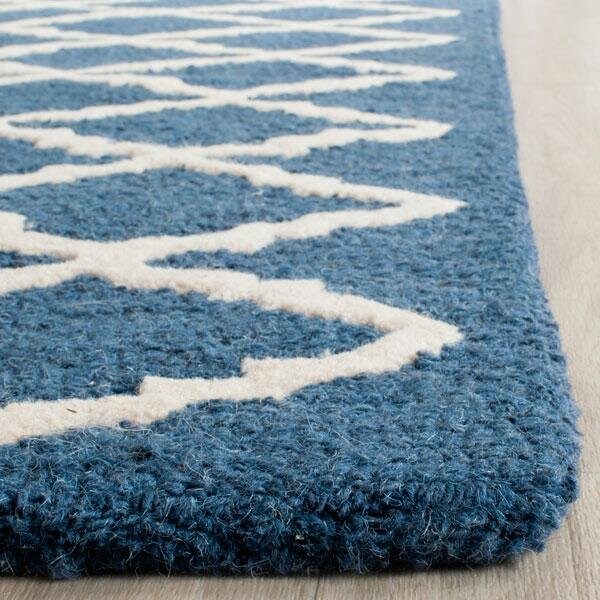 Safavieh Cambridge Hand Tufted Rectangle Rug- Navy - Ivory- 3 x 5 ft. - CAM137G-3