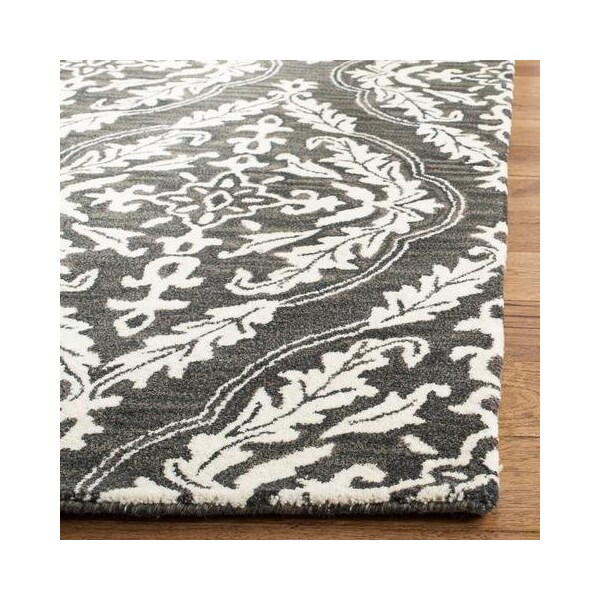 Safavieh Blossom Hand Tufted Rectangle RugCharcoal & Ivory 5 x 8 ft. - BLM602H-5