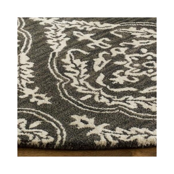 Safavieh Blossom Hand Tufted Rectangle RugCharcoal & Ivory 5 x 8 ft. - BLM602H-5