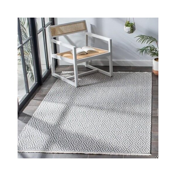 Safavieh 5 ft.-5 in. x 7 ft.-7 in. Augustine 400 Rectangle Area Rug, Grey & Ivory - AGT484F-5