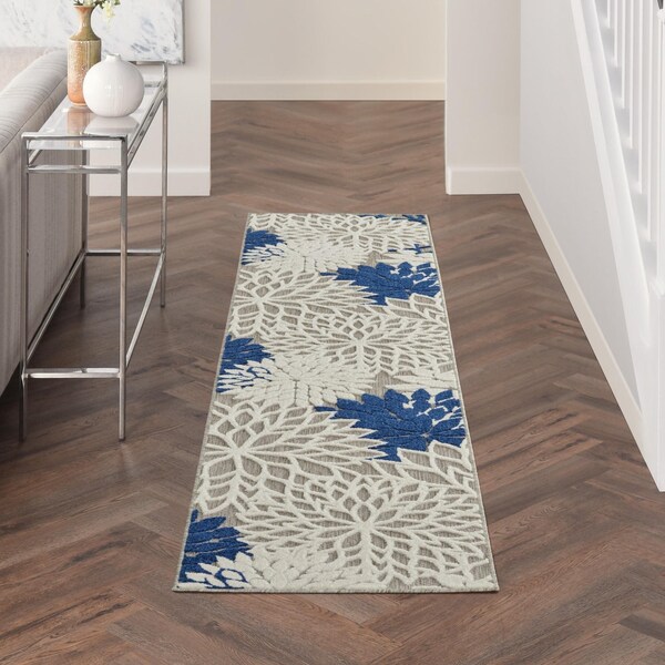 Homeroots 2 x 8 ft. Ivory & Navy Indoor & Outdoor Runner Rug - 384829