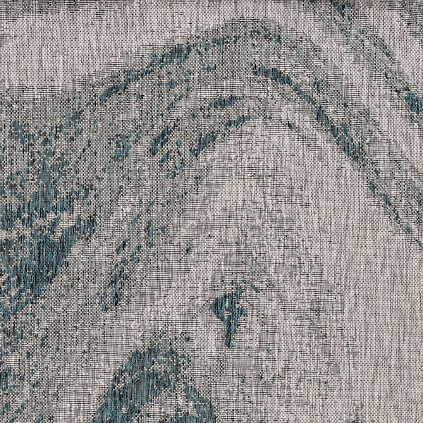 Homeroots 39 x 59 in. Grey or Teal Polypropylene Rug - 375238