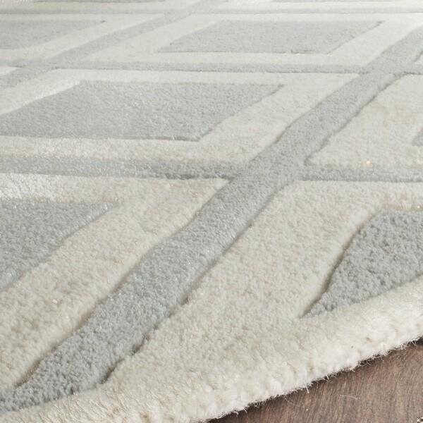 Safavieh Chatham Hand Tufted Rectangle Rug- Grey - Ivory- 2 x 3 ft. - CHT759E-2