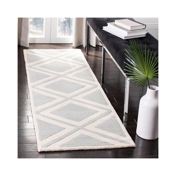 Safavieh Chatham Hand Tufted Rectangle Rug- Grey - Ivory- 2 x 3 ft. - CHT759E-2