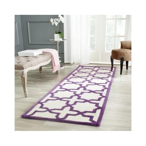 Safavieh Cambridge Hand Tufted Runner RugIvory & Purple 2 ft.-6 in. x 8 ft. - CAM125V-28