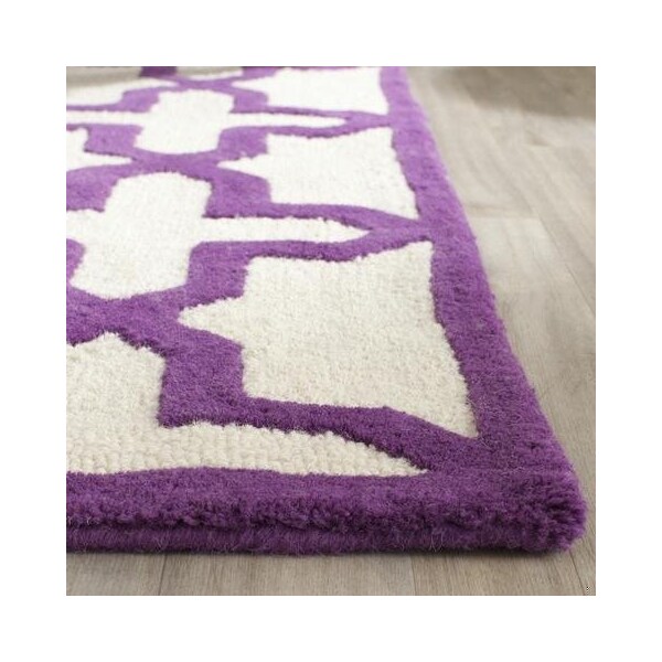 Safavieh Cambridge Hand Tufted Runner RugIvory & Purple 2 ft.-6 in. x 8 ft. - CAM125V-28