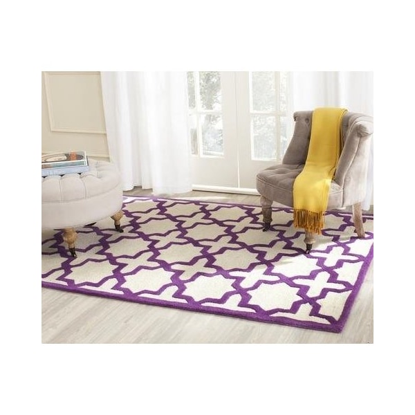 Safavieh Cambridge Hand Tufted Runner RugIvory & Purple 2 ft.-6 in. x 8 ft. - CAM125V-28