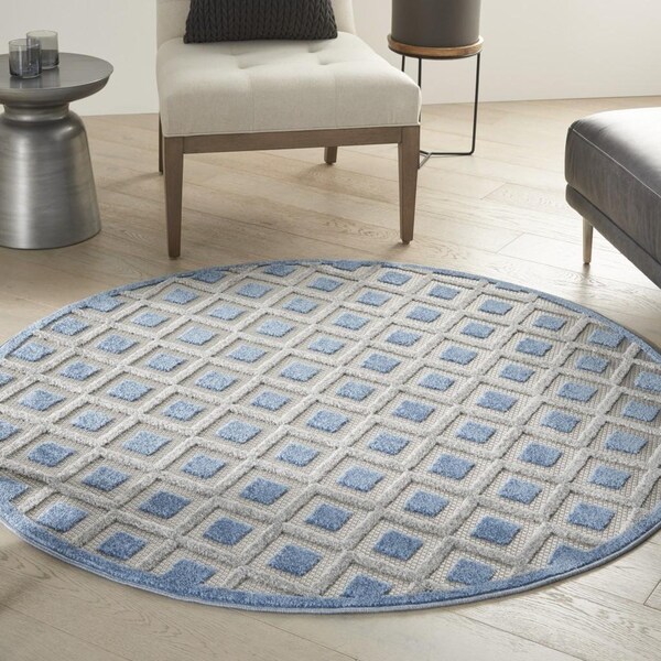 Homeroots 4 ft. Round Blue & Gray Indoor & Outdoor Area Rug - 385150