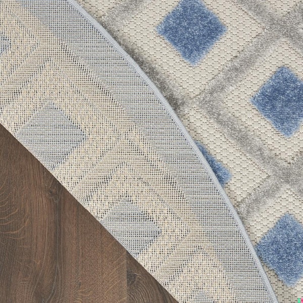 Homeroots 4 ft. Round Blue & Gray Indoor & Outdoor Area Rug - 385150