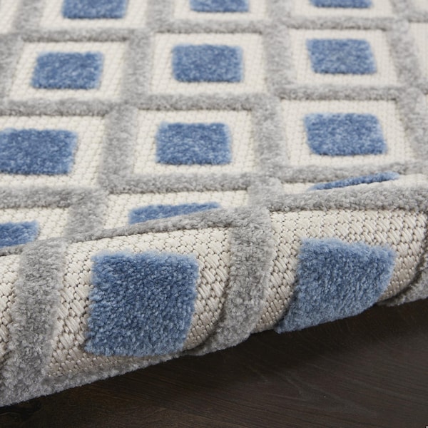 Homeroots 4 ft. Round Blue & Gray Indoor & Outdoor Area Rug - 385150