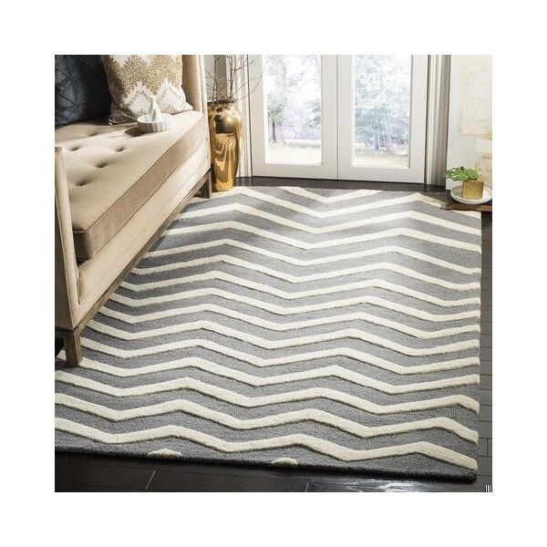 Safavieh Cambridge Hand Tufted Rectangle Rug- Dark Grey - Ivory- 2 ft. 6 in. x 6 ft. - CAM714D-26