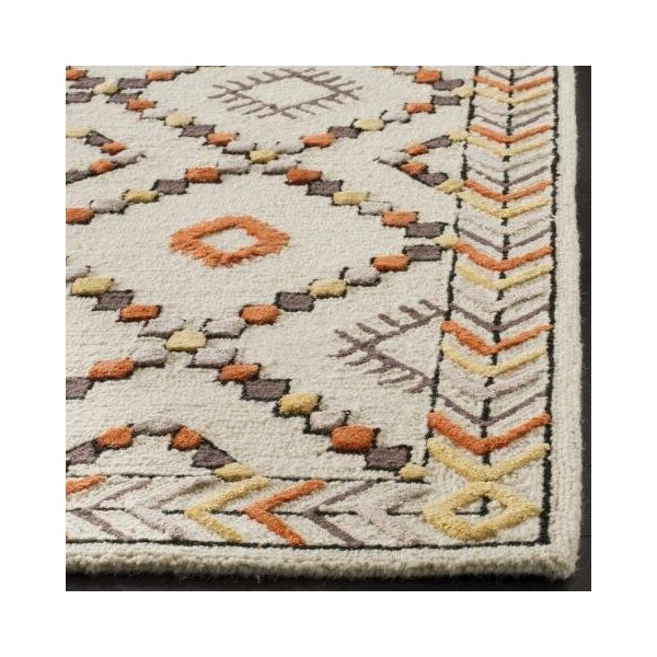 Safavieh 2 ft.6 in. x 4 ft. Bellagio Hand Tufted Accent Area RugIvory & Multicolor - BLG548A-24