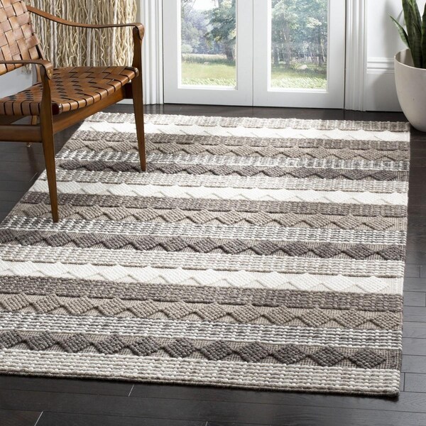 Safavieh 6 x 6 ft. Natura Square Hand Loomed Rug Grey & Ivory - NAT252F-6SQ