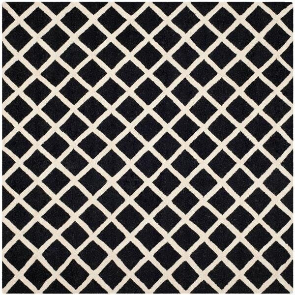 Safavieh 2 x 3 ft. Cambridge Hand Tufted Accent Area RugBlack & Ivory - CAM135E-2