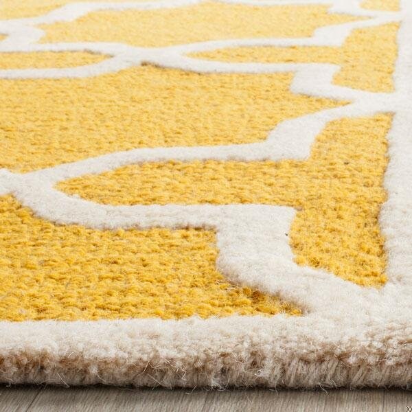Safavieh Cambridge Hand Tufted Accent Rugs, Gold and Ivory - 2 ft.-6 in. x 4 ft. - CAM125Q-24