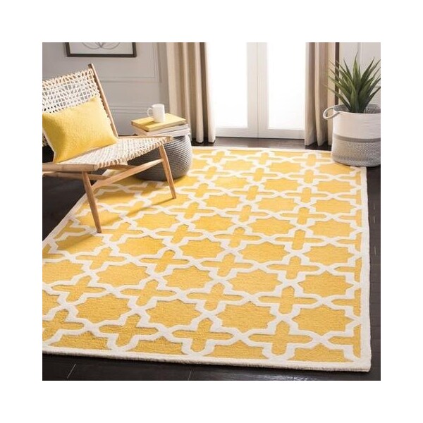 Safavieh Cambridge Hand Tufted Accent Rugs, Gold and Ivory - 2 ft.-6 in. x 4 ft. - CAM125Q-24