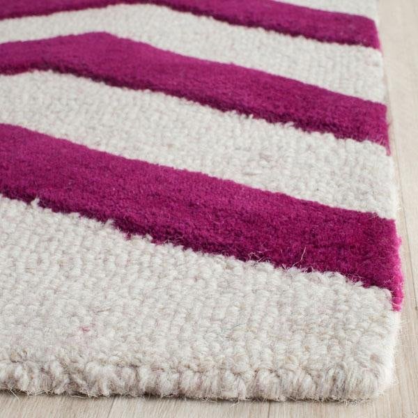 Safavieh Cambridge Hand Tufted Square RugIvory & Fuchsia 6 x 6 ft. - CAM714F-6SQ