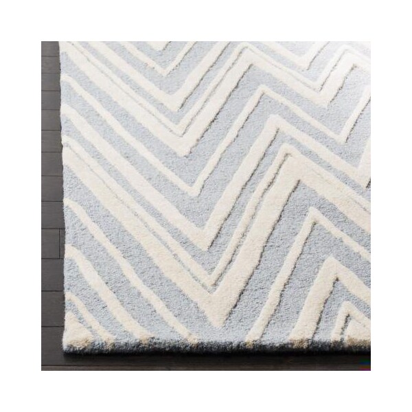 Safavieh 3 x 5 ft. Cambridge Hand Tufted Small Rectangle Area RugBlue & Ivory - CAM711B-3