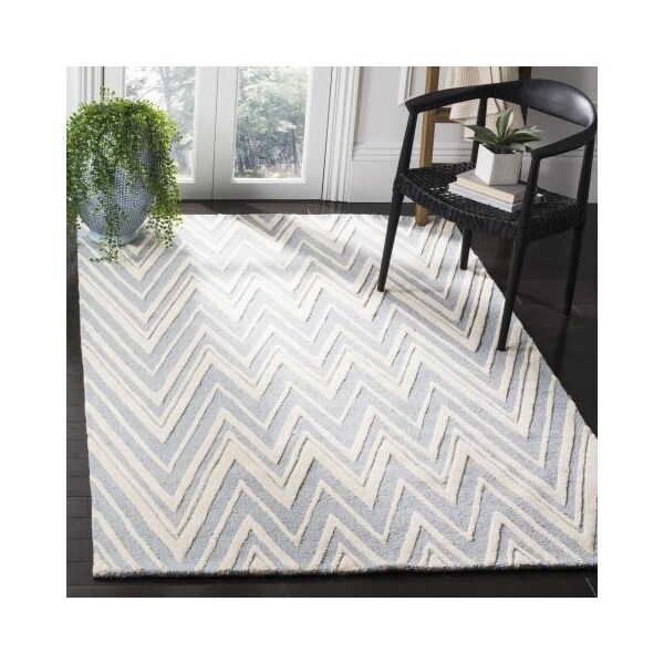 Safavieh 3 x 5 ft. Cambridge Hand Tufted Small Rectangle Area RugBlue & Ivory - CAM711B-3