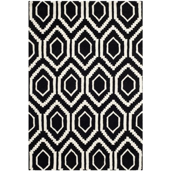 Safavieh Chatham Hand Tufted Small Rectangle Rug- Black - Ivory- 4 x 6 ft. - CHT731K-4