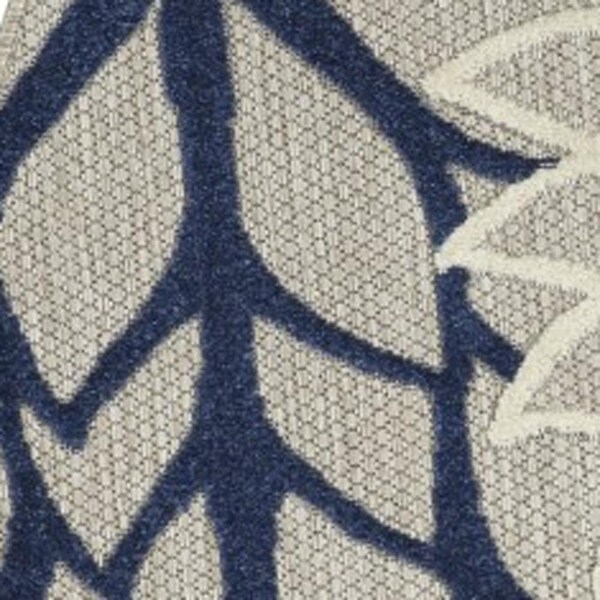 Homeroots 4 ft. Round Ivory & Navy Indoor & Outdoor Area Rug - 384832