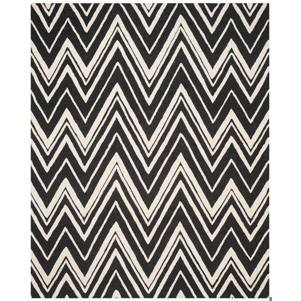 Safavieh Cambridge Hand Tufted Rectangle Rug- Black - Ivory- 2 ft. 6 in. x 4 ft. - CAM711K-24