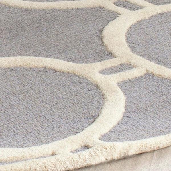 Safavieh Cambridge Hand Tufted Runner Rug- Silver - Ivory- 2 ft. 6 in. x 4 ft. - CAM145D-24