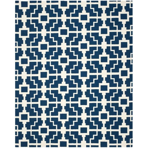 Safavieh Four Seasons Hand Hooked Runner Rug- Grey - Ivory- 2 ft. 3 in. x 8 ft. - FRS245B-28