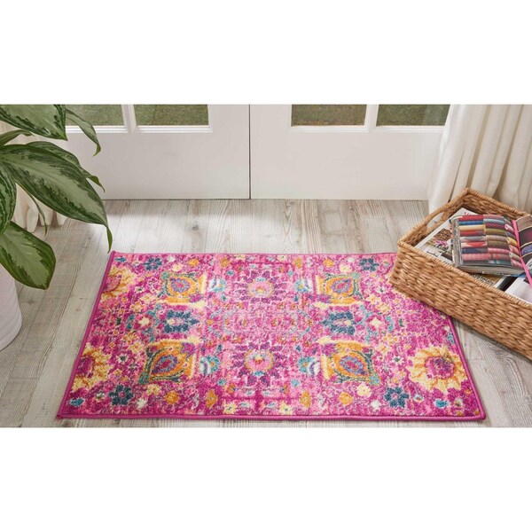 Homeroots 2 x 3 ft. Fuchsia & Orange Distressed Scatter Area Rug - 385188