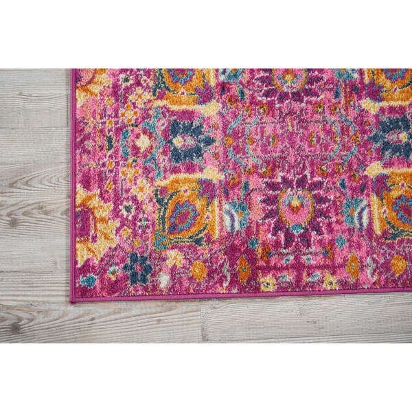 Homeroots 2 x 3 ft. Fuchsia & Orange Distressed Scatter Area Rug - 385188