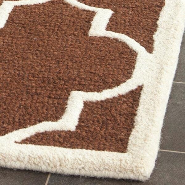 Safavieh 2 x 3 ft. Cambridge Hand Tufted Accent Area RugDark Brown & Ivory - CAM134H-2