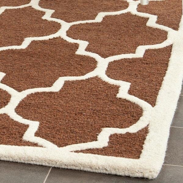 Safavieh 2 x 3 ft. Cambridge Hand Tufted Accent Area RugDark Brown & Ivory - CAM134H-2