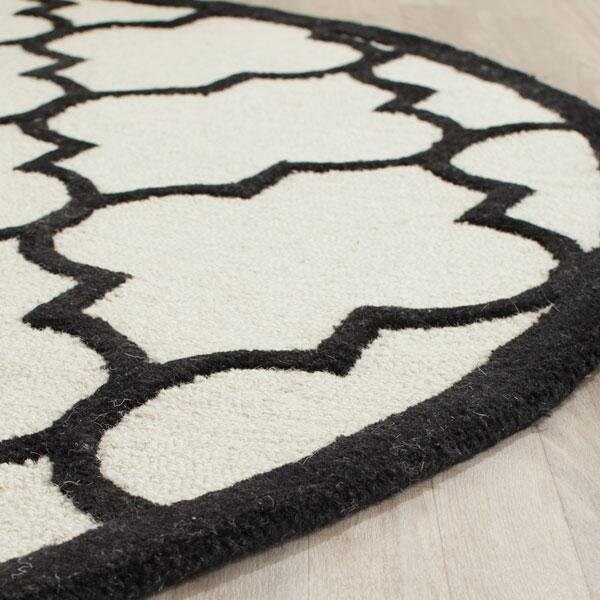 Safavieh Cambridge Hand Tufted Rectangle Rug- Ivory - Black- 2 x 3 ft. - CAM134W-2