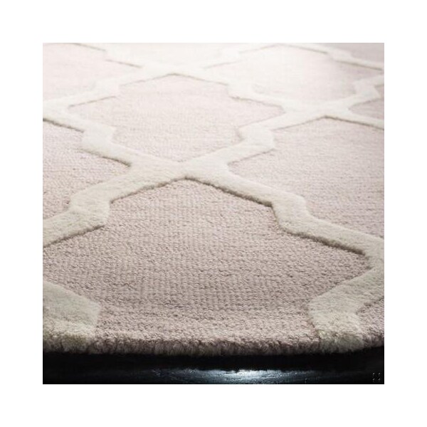 Safavieh 2 ft.-6 in. x 8 ft. Runner Transitional Cambridge- Light Pink and Ivory Hand Tufted Rug - CAM121M-28