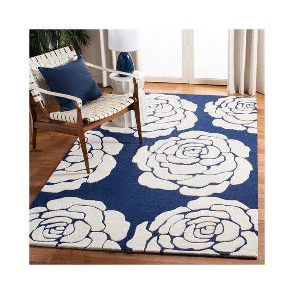 Safavieh Cambridge Hand Tufted Rectangle RugNavy & Ivory 3 x 5 ft. - CAM782M-3