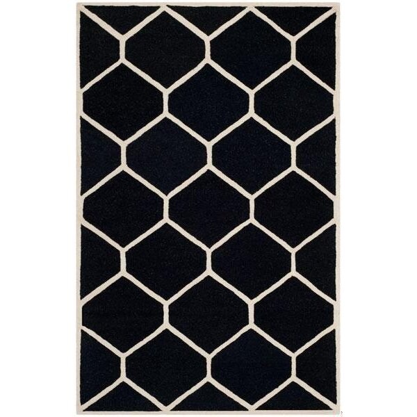 Safavieh Cambridge Accent Area Rug, Black and Ivory - 2 ft. 6 in. x 4 ft. - CAM144E-24