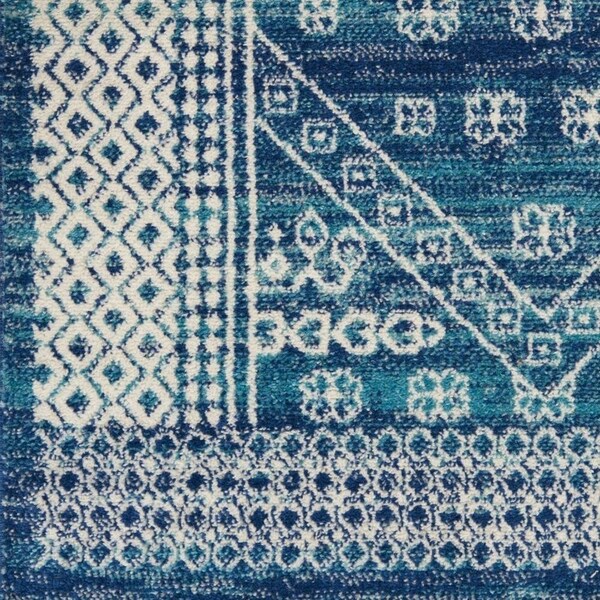 Homeroots 2 x 3 ft. Navy Blue & Ivory Persian Motifs Scatter Area Rug - 385602