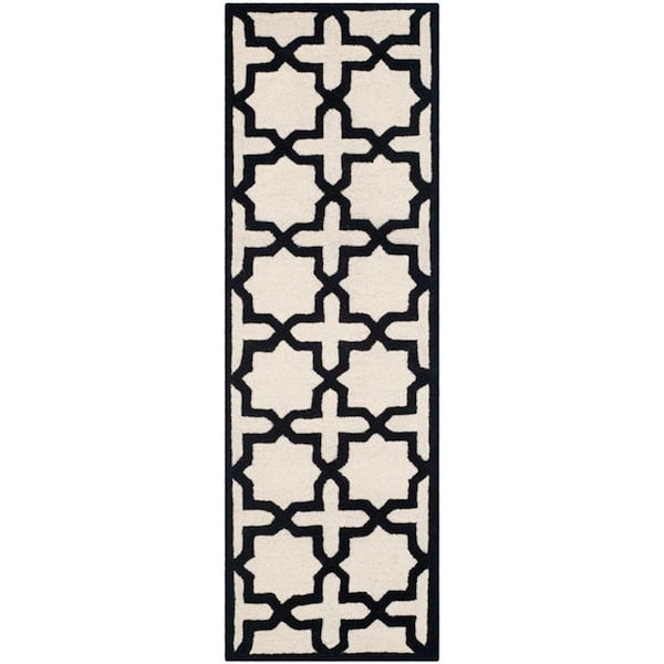 Safavieh Cambridge Hand Tufted Rectangle RugIvory & Black 8 x 10 ft. - CAM125W-8