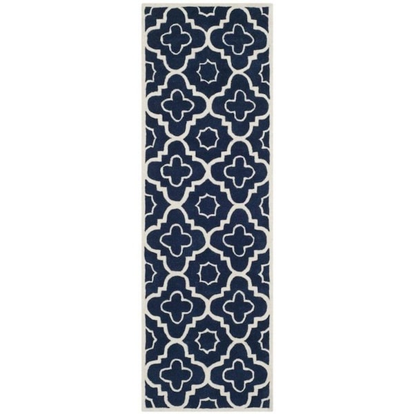 Safavieh Chatham Hand Tufted Round Rug- Dark Blue - Ivory- 3 x 3 ft. - CHT750C-3R