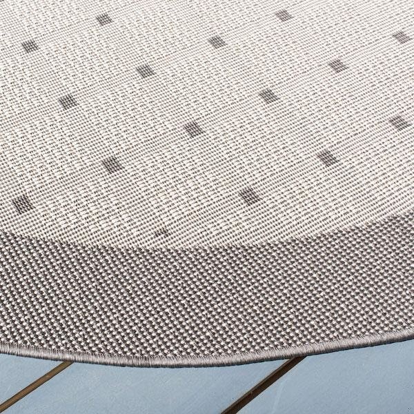 Safavieh 6 ft. 7 in. x 6 ft. 7 in. Bermuda 800 Power-Loomed Round Rug Gray & Ivory - BMU801F-7R
