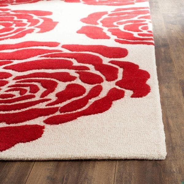 Safavieh Cambridge Hand Tufted Rectangle RugIvory & Red 5 x 8 ft. - CAM782I-5
