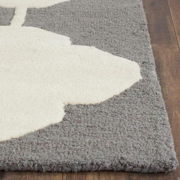 Safavieh Cambridge Hand Tufted Rectangle Rug- Dark Grey - Ivory- 2 x 3 ft. - CAM719D-2