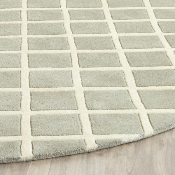 Safavieh Chatham Hand Tufted Small Rectangle Rug- Grey - Ivory- 4 x 6 ft. - CHT718E-4