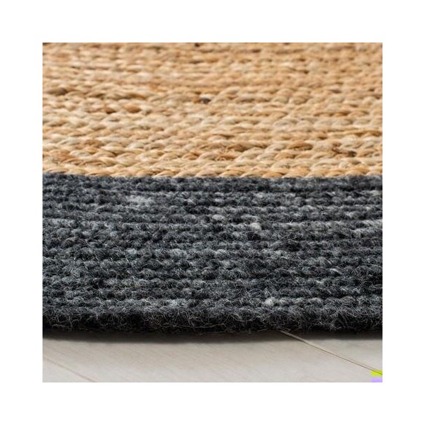 Safavieh 4 x 4 ft. Braided Contemporary Round Rug, Black & Gold - BRD910Z-4R