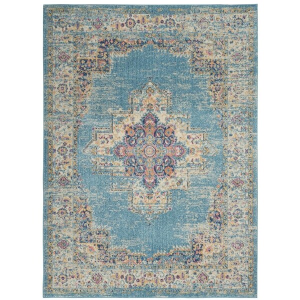 Homeroots 4 x 6 ft. Light Blue Distressed Medallion Area Rug - 385332