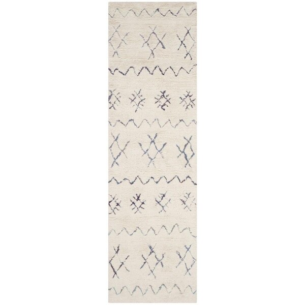 Safavieh 4 x 6 ft. Casablanca Hand Tufted Small Rectangle Area RugIvory & Multicolor - CSB213A-4