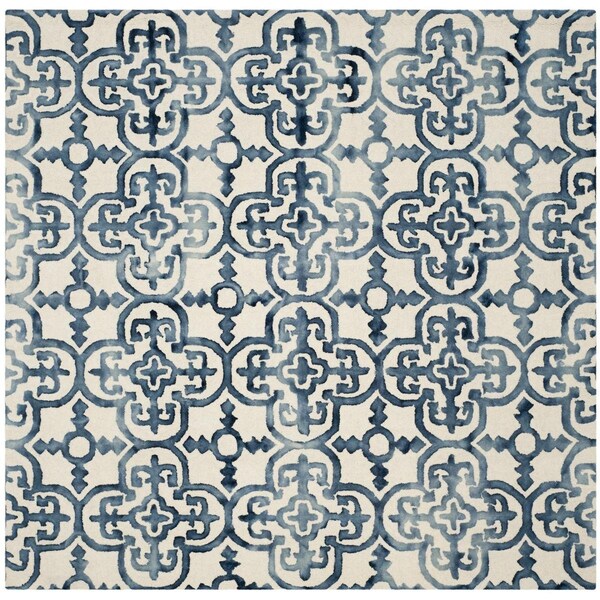 Safavieh Dip Dye Square RugIvory & Navy 7 x 7 ft. - DDY711P-7SQ