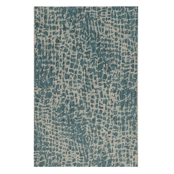Homeroots 39 x 59 in. Teal Polypropylene Rug - 375199