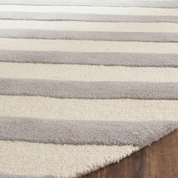 Safavieh Cambridge Hand Tufted Small Rectangle Rug- Grey - Ivory- 3 x 5 ft. - CAM154A-3